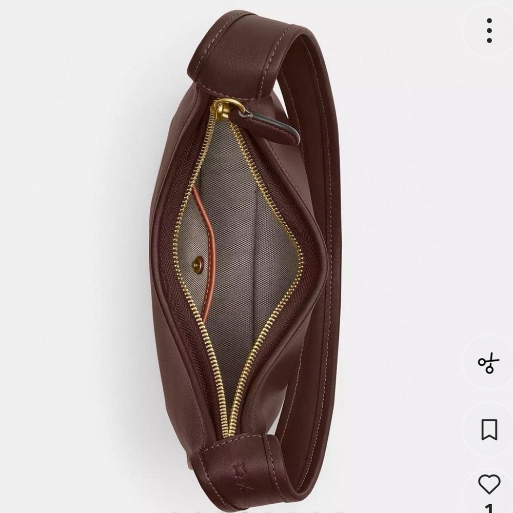 🤎Coach NWT Maple Brown Leather Curve Zip Shoulder Bag with Brass Hardware - Picture 2 of 10